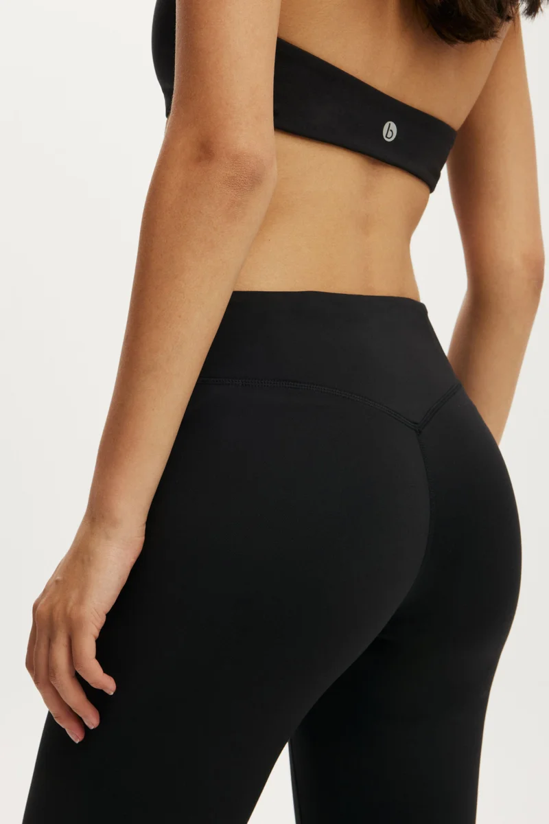 Cotton On ULTRA SOFT CONTOUR FLARE